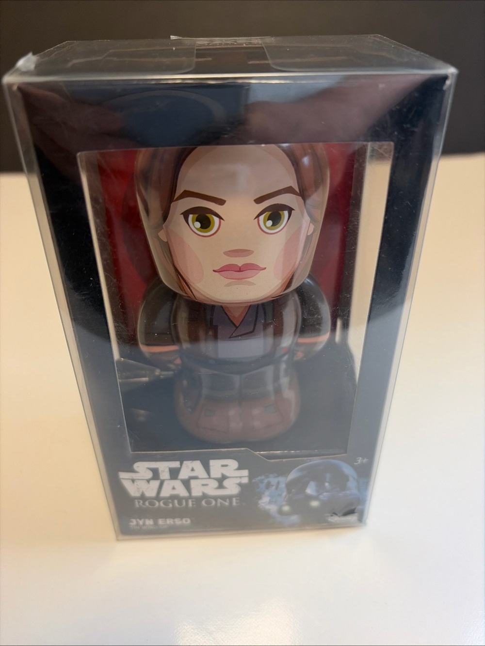 Star Wars Jyn Erso Collectible Vinyl Figure - Black, Brown, Red